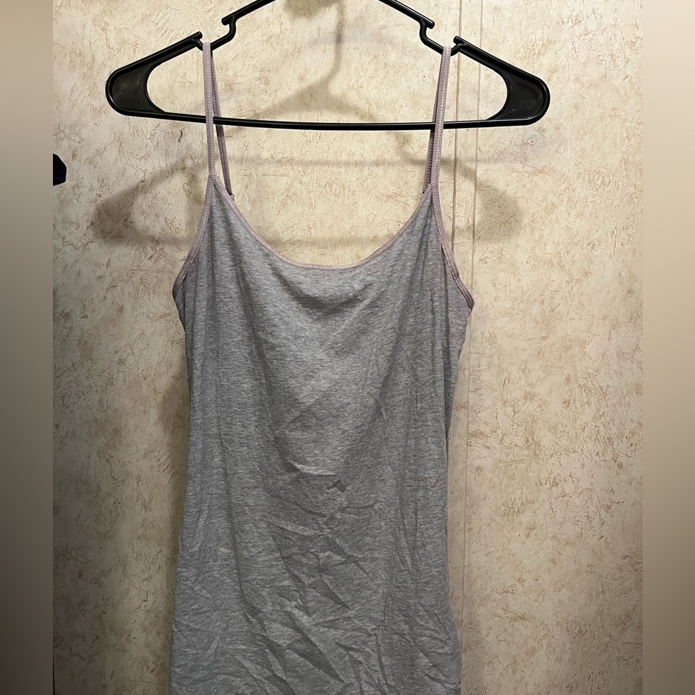 Women’s gray tank top size M